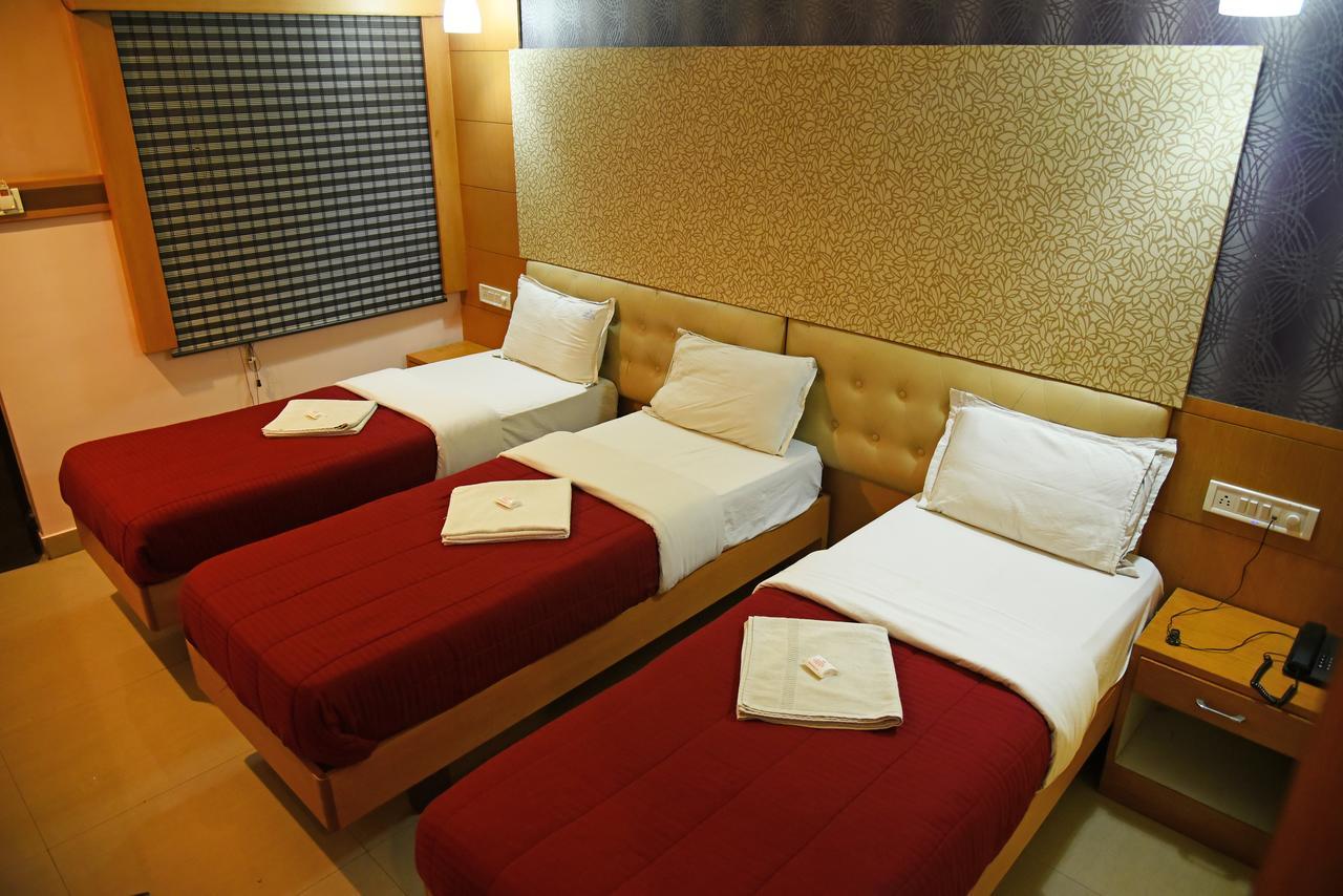 Hotel Grand Choice Bengalúr Pokoj fotografie
