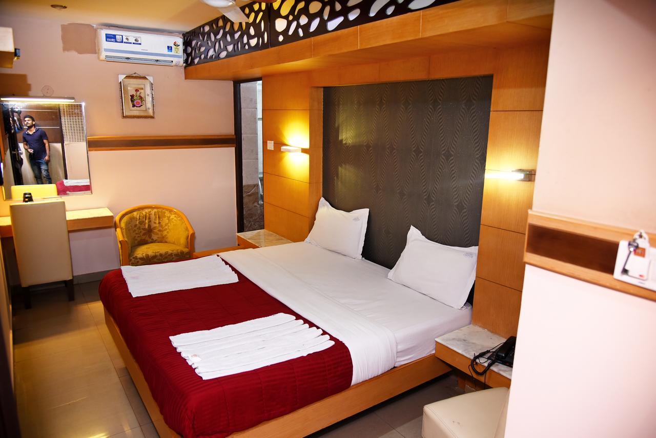 Hotel Grand Choice Bengalúr Pokoj fotografie
